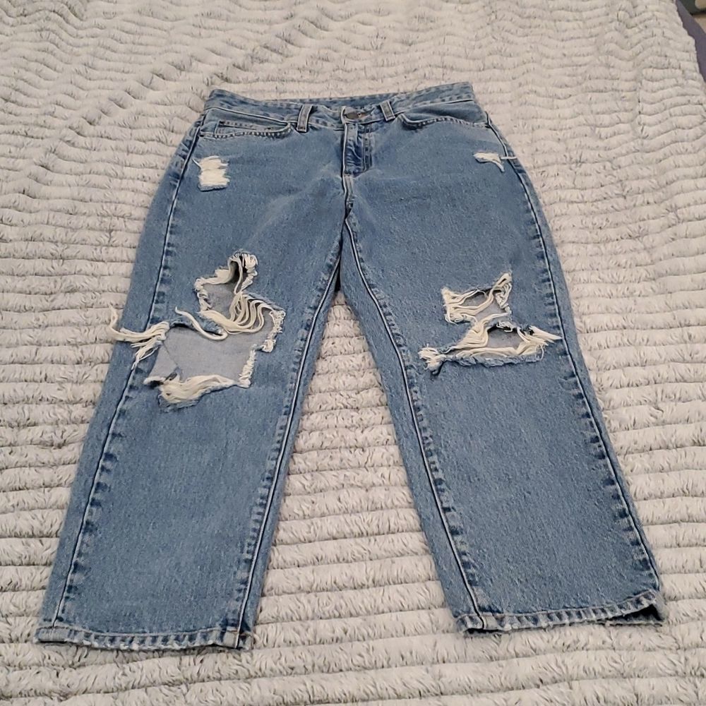 Medium wash hi-rise distressed Carmar jeans size 27